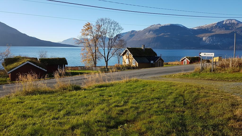 Gamtunet Lyngen Svensby Extérieur photo